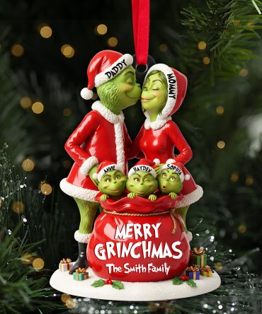 Festive Family Love Ornament - Personalized Christmas Gift For Family