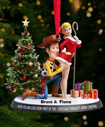 Playful Animated Ornament - Personalized Gifts For Couple