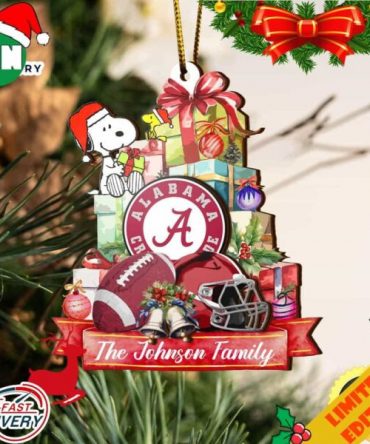 Alabama Crimson Tide And Snoopy Christmas NCAA Ornament Custom Your Family Name