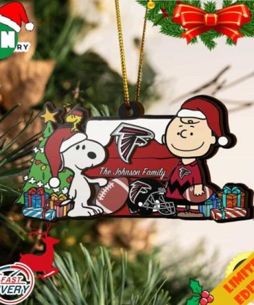 Atlanta Falcons Snoopy NFL Sport Ornament Custom Your Family Name
