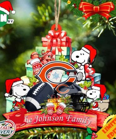 Chicago Bears Snoopy And NFL Sport Ornament Personalized Your Family Name
