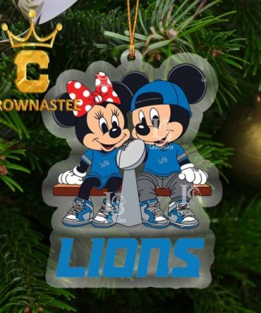 Detroit Lions Mickey And Minnie NFL Football Champions Arcylic Christmas Tree Decor Ornament