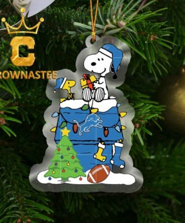 Detroit Lions Snoopy Merry Christmas NFL Acrylic Tree Decoration Ornament