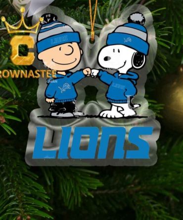 Detroit Lions Snoopy Sport NFL Acrylic Christmas Tree Decor Ornament