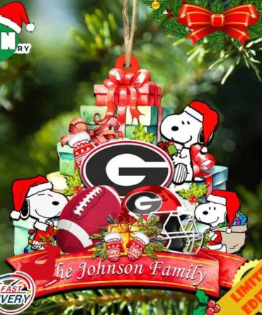 Georgia Bulldogs Snoopy Christmas NCAA Ornament Personalized Your Family Name