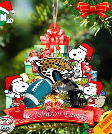 Jacksonville Jaguars Snoopy And NFL Sport Ornament Personalized Your Family Name