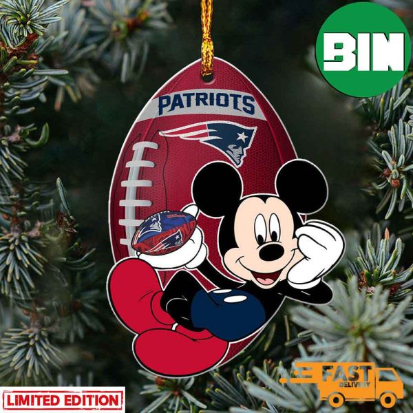NFL New England Patriots Xmas Mickey Custom Name Ornament