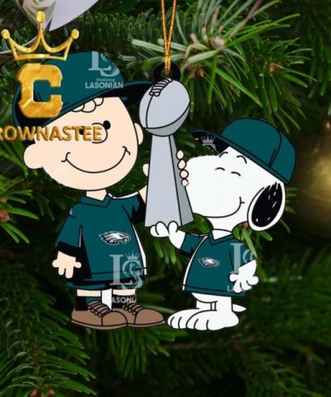 Philadelphia Eagles Charlie Brown And Snoopy Champions NFL Christmas Tree Decoration Ornament