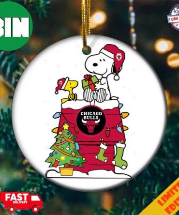 Snoopy And Woodstock Christmas Gift For Fans Chicago Bulls NBA Xmas Tree Decorations Ornament