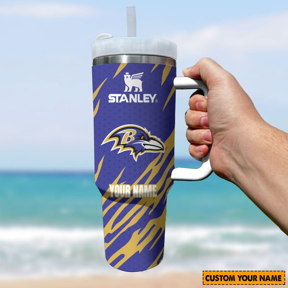 Customizable Team Spirit Tumbler with Handle & Straw - Show Your Pride - Image 3