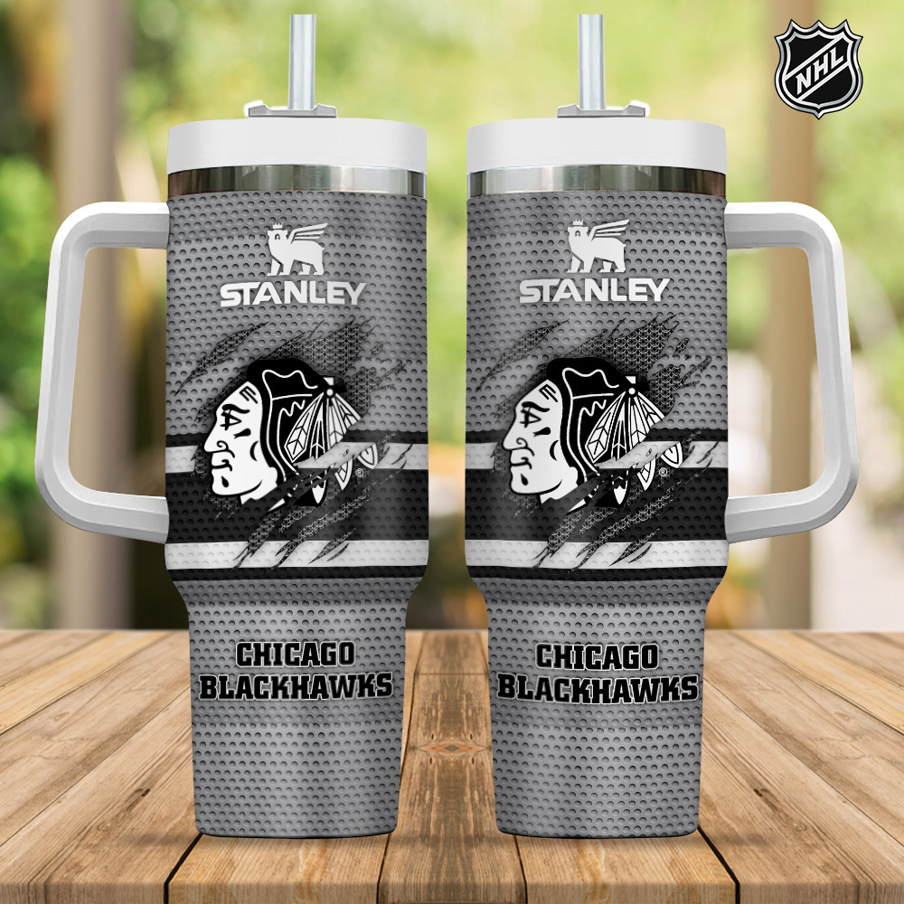 Stanley Chicago Blackhawks Insulated Tumbler with Handle - NHL Fan Essential