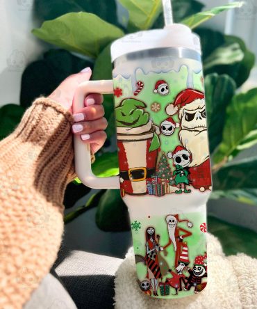 Festive Skeleton Holiday Mug - Perfect Gift for Coffee & Tea Lovers