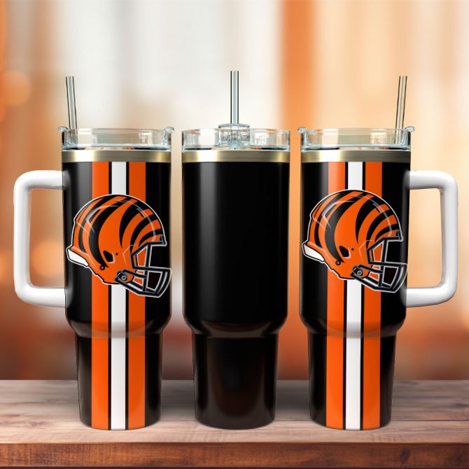 Sleek Football Team Insulated Tumbler with Handle - Perfect for Fans