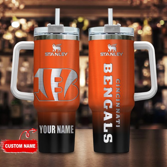 Custom Name Cincinnati Football Team Tumbler - Personalized Fan Mug