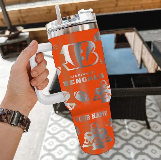 Custom Cincinnati Bengals Tumbler with Handle - Personalized Football Fan Gift - Image 2