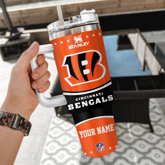 Custom Cincinnati Bengals Tumbler with Handle - Personalized NFL Fan Gift - Image 3