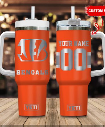 Custom Personalized Football Team Tumbler - Insulated Travel Mug with Handle