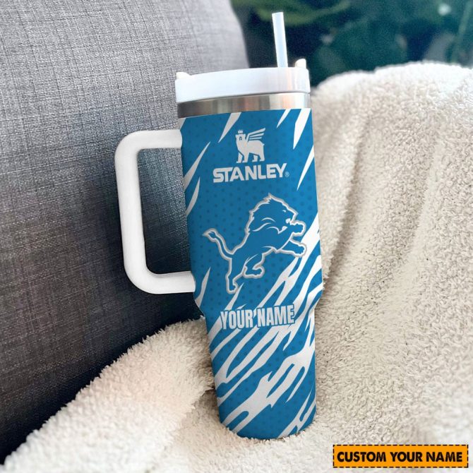 Customizable Blue Lion Stainless Steel Tumbler with Handle and Straw - Personalize Now! - Image 2