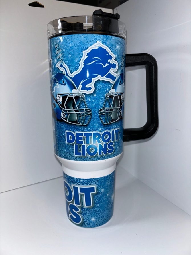 Detroit Lions Tumbler Mug - Show Your Pride with Every Sip - Limited Edition - Image 2