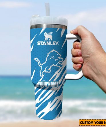 Personalized Stanley Tumbler - Custom Name Lion Design for Beach Days