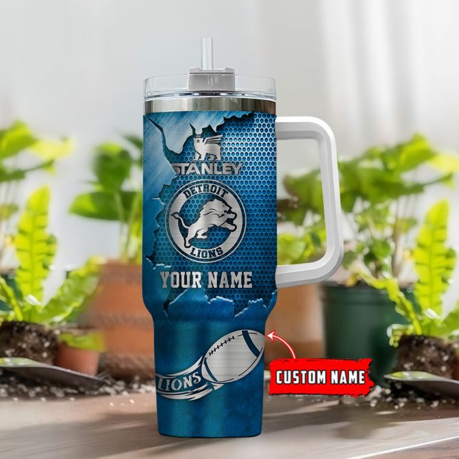 Custom Detroit Lions Tumbler with Handle - Personalized NFL Fan Gift - Image 2