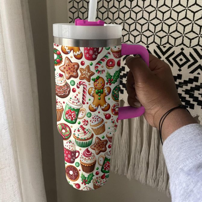 Festive Christmas Gingerbread Custom Stanley Quencher 40oz Stainless Steel Tumbler With Handle - Image 3