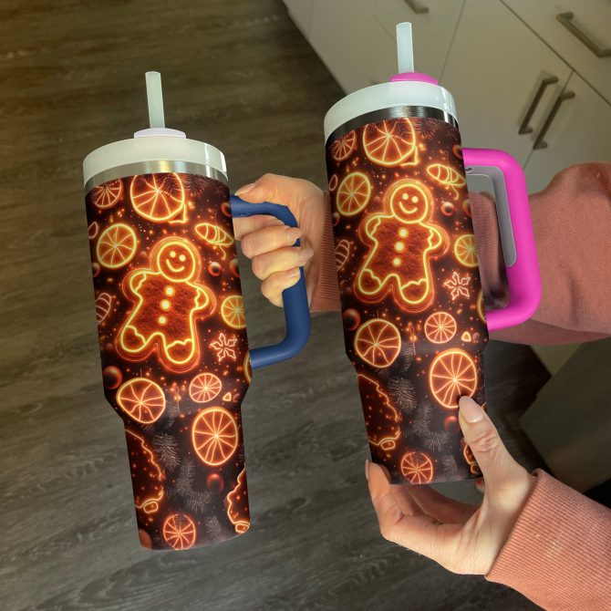 Glowing Gingerbread Christmas Custom Stanley Quencher 40oz Stainless Steel Tumbler With Handle - Image 3