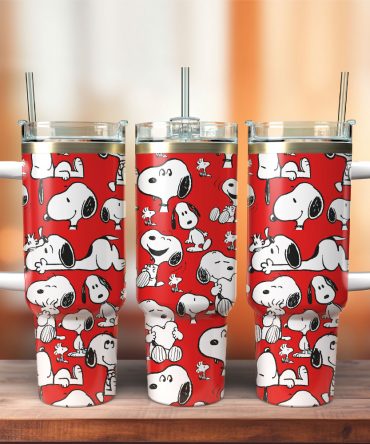 Snoopy Red Travel Mug with Handle – Insulated Tumbler for Hot & Cold Drinks