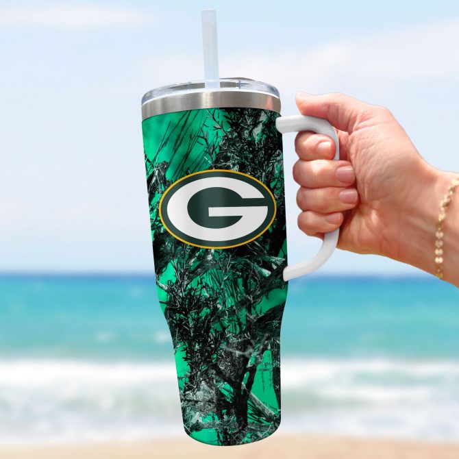 Green Bay Packers Camouflage Travel Mug with Handle - Show Your Team Spirit - Image 3