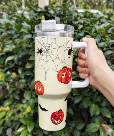 Spooky Halloween Pumpkin Tumbler with Lid - Perfect for Fall Beverages
