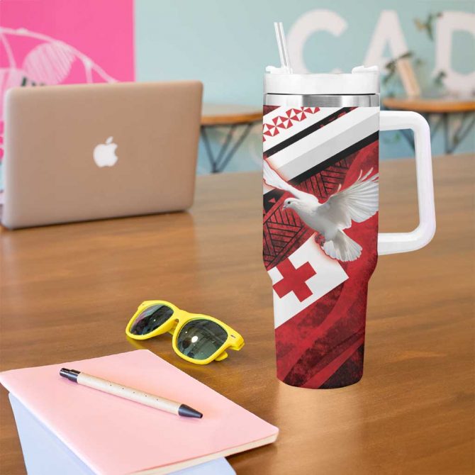 Tonga XIII Rugby Tribal Tattoo Mate Ma‚Äôa Tonga Kupesi Ngatu Grunge Custom Stanley Quencher 40oz Stainless Steel Tumbler With Handle - Image 5
